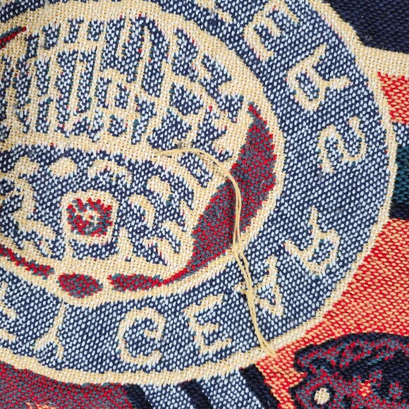 Disney Goofy Gear Outfitters The Great Outdoors Woven Throw Blanket 48in x 56in - Picture 7 of 8